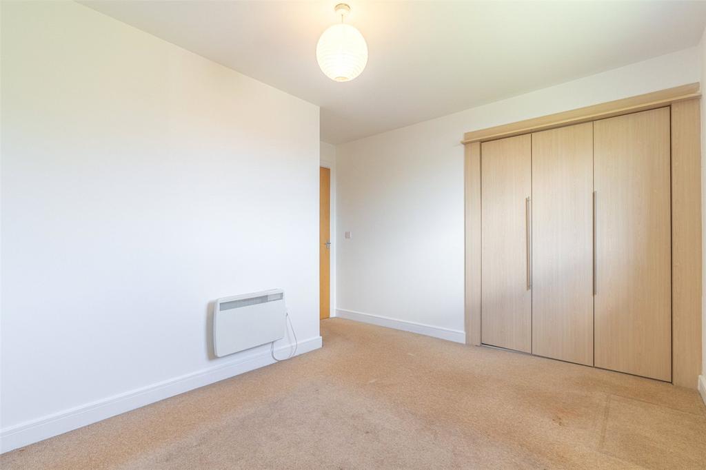 Bedroom 1 Alt