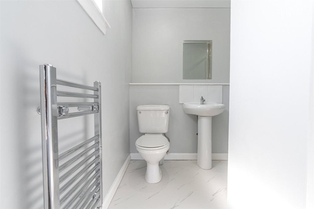 En Suite Shower Room