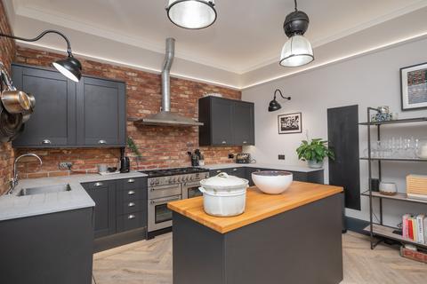 Upper Gowrie House Broich Terrace, Crieff, PH7 3BD