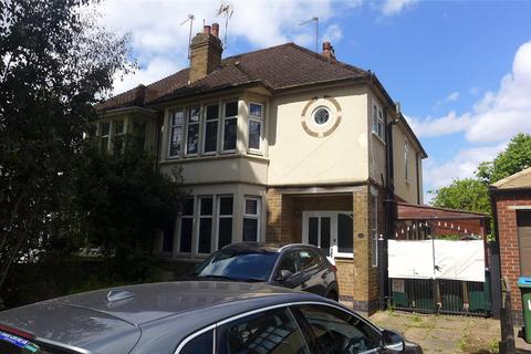 3 bedroom semi-detached house to rent - Fletchamstead Highway, Canley, Coventry, CV4