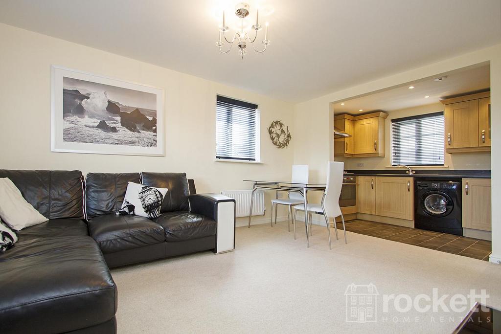 Galingale View, Newcastle Under Lyme, Staffordshire, ST5 2 bed apartment £895 pcm (£207 pw)