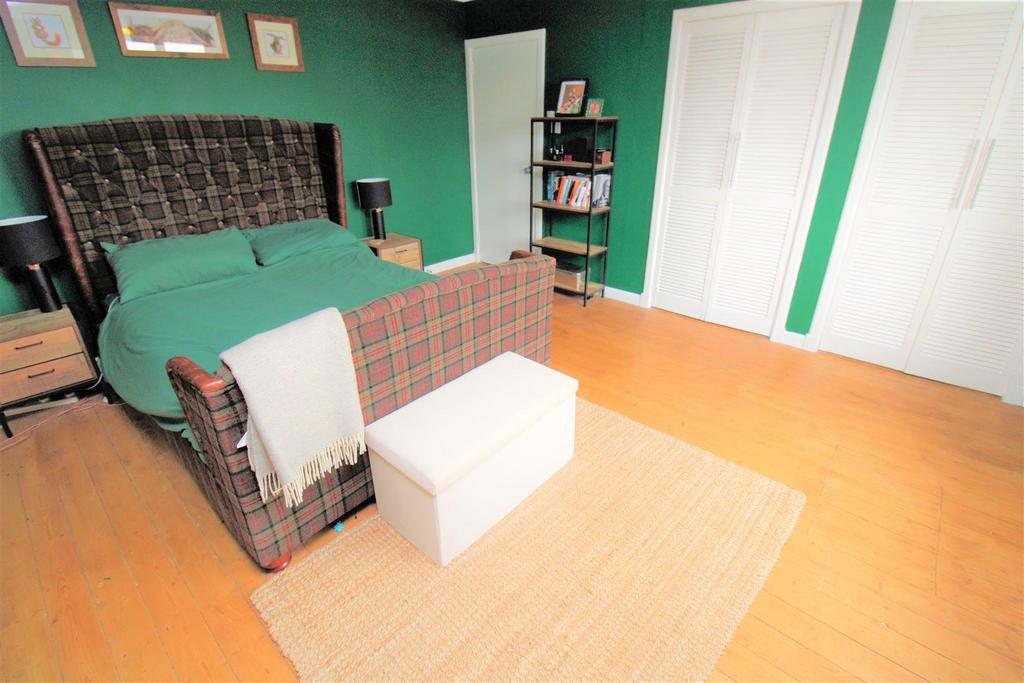 Bedroom one (ground floor).jpg