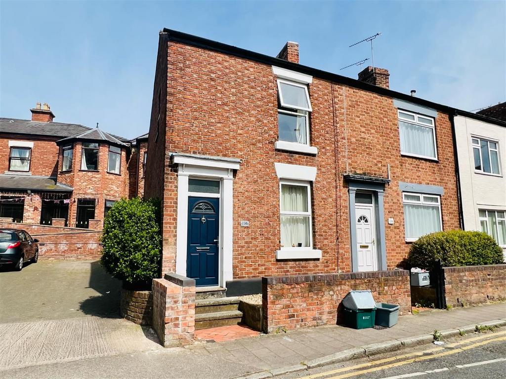 Garden Lane, Chester 5 bed end of terrace house for sale £215,000