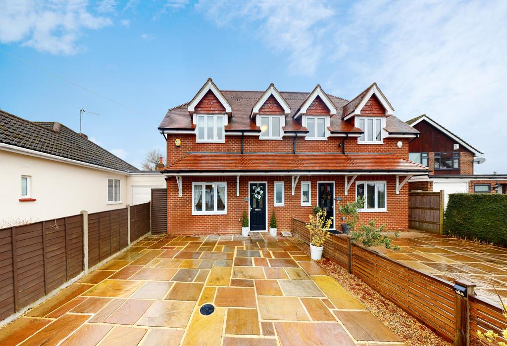Aperfield Road, Biggin Hill, Westerham 5 bed detached house for sale