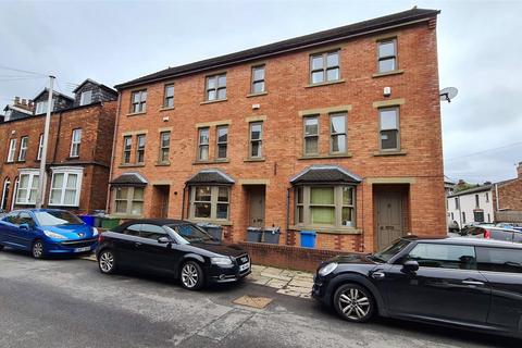 4 bedroom terraced house to rent, Grenfell Road, Manchester, M20