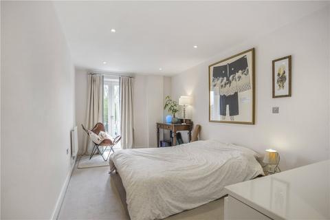 2 bedroom apartment for sale, High Street, Marlborough, Wiltshire, SN8