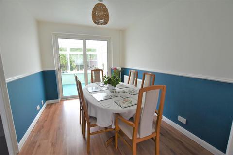 undefined, Celina Close, Bletchley