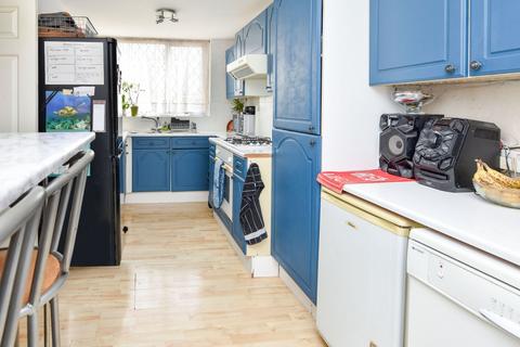 41 Ashanti Close, Shoeburyness, Southend-on-sea, SS3 9RH