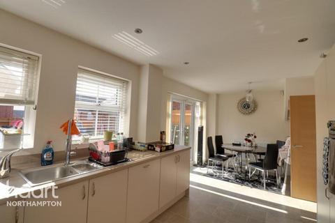 undefined, Folly Way, Northampton