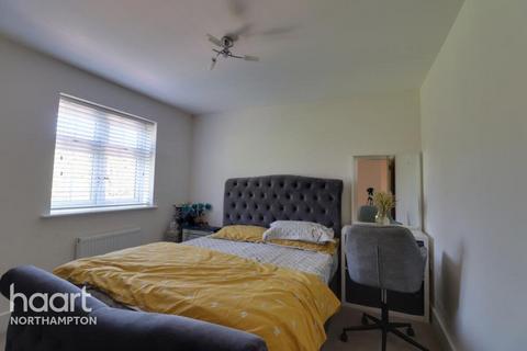 undefined, Folly Way, Northampton