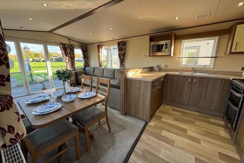 3 bedroom static caravan for sale, Warwick Road Stratford Upon Avon