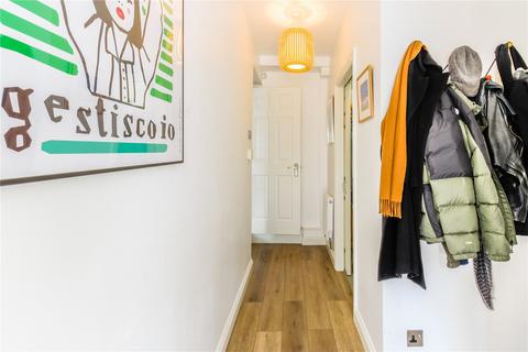 30d Allington Road, Bristol, BS3 1PS