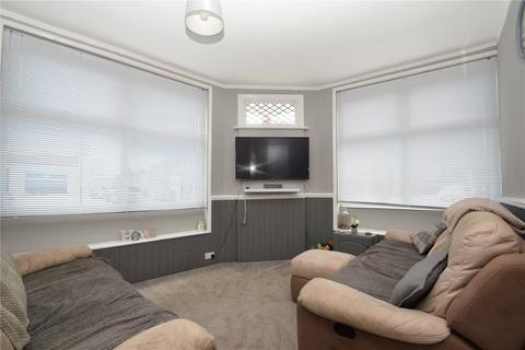 3 bedroom terraced house for sale, Hoxton Road, Scarborough, North Yorkshire, YO12