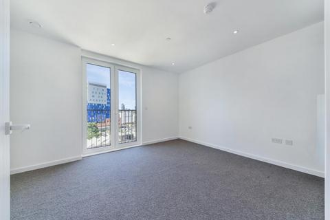 2 bedroom apartment to rent, Georgette North, The Silk District, Whitechapel, E1