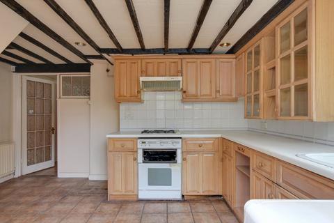 12 Adelaide Gardens, Ramsgate, CT11 9HH