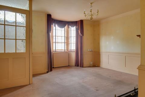 12 Adelaide Gardens, Ramsgate, CT11 9HH