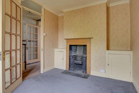 12 Adelaide Gardens, Ramsgate, CT11 9HH