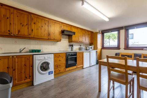 undefined, 1665L St David's Place, Edinburgh, EH3 8AQ