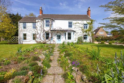 5 bedroom detached house for sale - Ham Road, Charlton Kings, Cheltenham, Gloucestershire, GL52