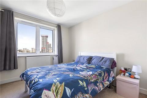 2 bedroom apartment for sale - Newport Avenue, London, E14