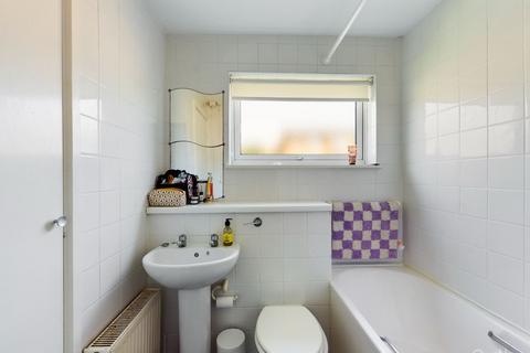 84 Middlefields, Croydon, CR0 9LG
