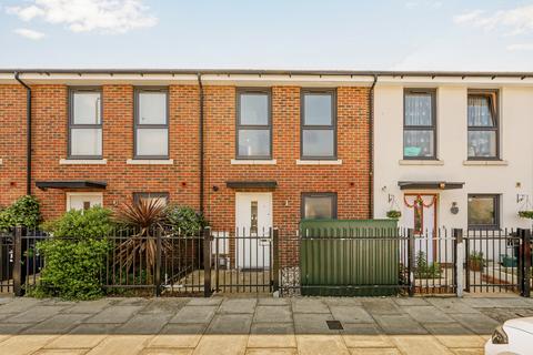 7 Potters Road, Southall, UB2 4AS