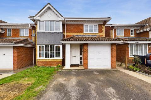 undefined, The Spinney, High Wycombe, Buckinghamshire, HP11 1QE