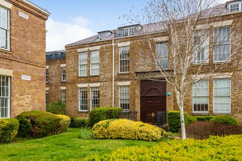 3 bedroom apartment for sale, Royal Drive, Southgate, London, N11