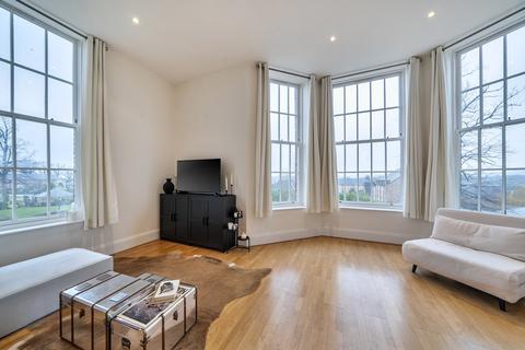 3 bedroom apartment for sale, Royal Drive, Southgate, London, N11