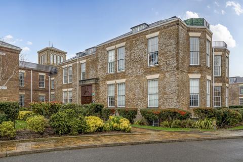 Royal Drive, Southgate, London, N11