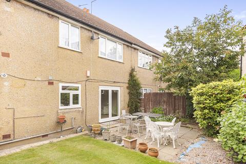 65 Torrington Park, London, N12 9PN