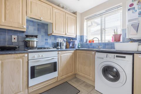 13 Alice Close, New Barnet, Barnet, EN5 1PB