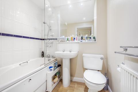 13 Alice Close, New Barnet, Barnet, EN5 1PB