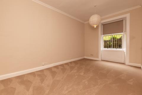 3 bedroom flat to rent, Belhaven Terrace West, Dowanhill, Glasgow, G12 0UL