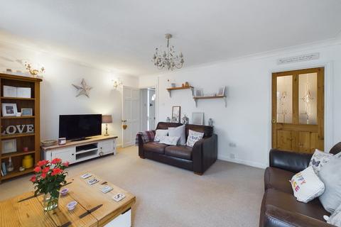 3 Ashleworth Gardens, Quedgeley, Gloucester, GL2 4WU