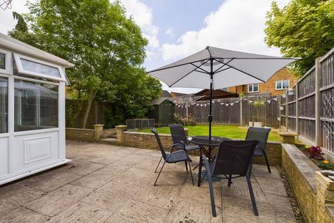 3 Ashleworth Gardens, Quedgeley, Gloucester, GL2 4WU