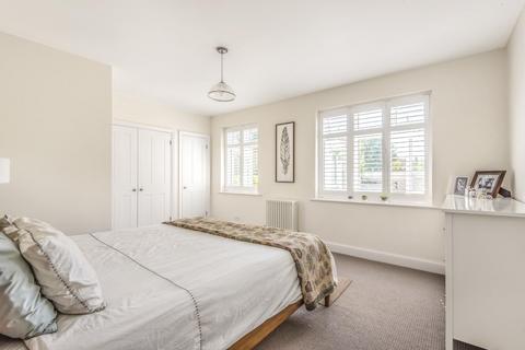 12 Forest Ridge, Beckenham, BR3 3NH