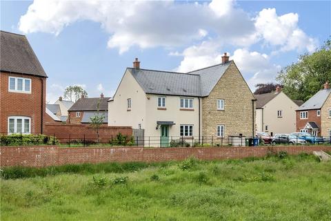 3 bedroom house for sale - Timms Lane, Silverstone, Northamptonshire, NN12