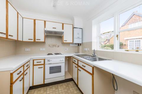 2 bedroom retirement property for sale - Ewell Court Avenue, Epsom KT19