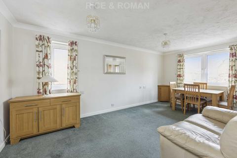 1 bedroom retirement property for sale, The Parade, Epsom KT18