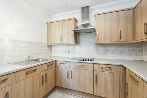 1 bedroom retirement property for sale, Popes Avenue, Twickenham TW2