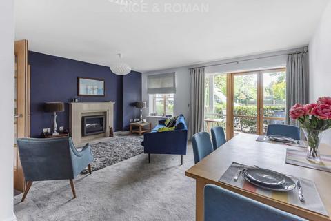 1 bedroom retirement property for sale - Oatlands Drive, Weybridge KT13