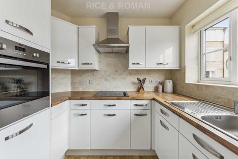 1 bedroom retirement property for sale - Churchfield Road, Walton On Thames KT12