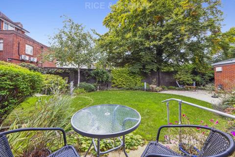 1 bedroom retirement property for sale - Oatlands Avenue, Weybridge KT13