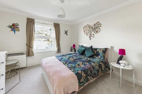 1 bedroom apartment for sale - Oatlands Drive, Weybridge KT13