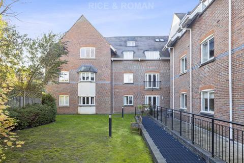 2 bedroom retirement property for sale - Bridge Street, Walton On Thames KT12