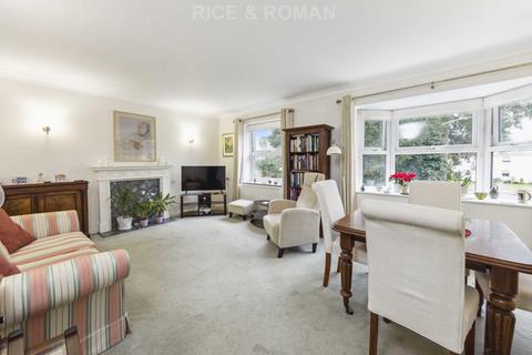 1 bedroom retirement property for sale - Hall Place Drive, Weybridge KT13
