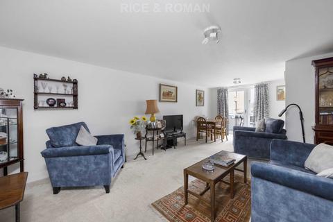 2 bedroom retirement property for sale - High Street, Cobham KT11