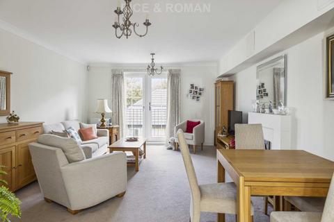 1 bedroom apartment for sale - High Street, Hampton TW12