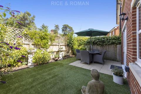 2 bedroom retirement property for sale, Rise Road, Ascot SL5